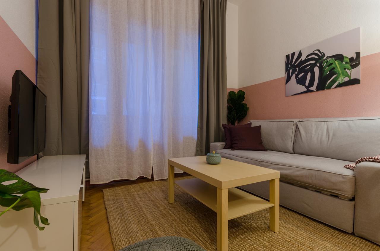Okra Apartment Budapest Exterior foto